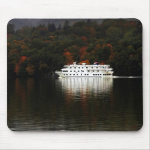 Autumn Cruise Muismat