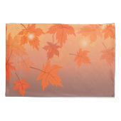 Autumn design with maple leaves and bokeh effect kussensloop (Achterkant)
