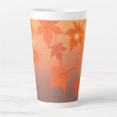 Autumn design with maple leaves and bokeh effect latte mok (Voorkant)