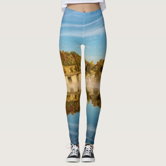 Autumn Glow Lake Springfield Leggings (Voorkant)