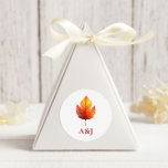 Autumn Leaf Herfst Modern Wedding Rust Ronde Sticker<br><div class="desc">Prachtige waterverf val bladeren zetten deze bruiloft briefpapier suite apart van de rest. U kunt alle tekst aanpassen. Coördineren van beschikbare items.</div>