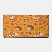 Autumn Leaves and Woodland Animals Bureaumat (Voorkant)