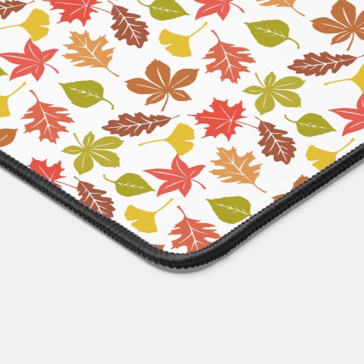 Autumn Leaves Colorful Pattern Bureaumat (Hoek)