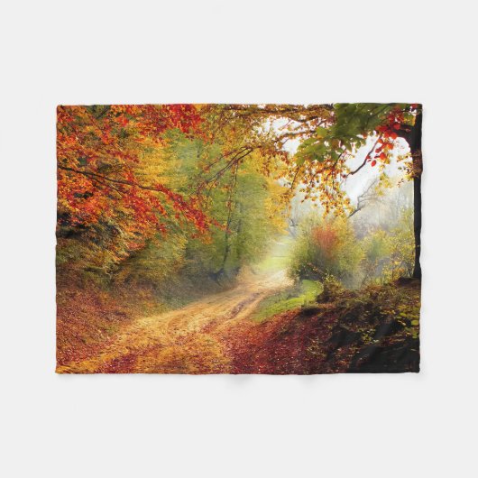 Autumn Leaves en Trees die Dirt Road bedekken Fleece Deken (Voorkant (Horizontaal))