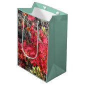 Autumn Leaves Gift Bag Medium Cadeauzakje (Voorkant Gekanteld)