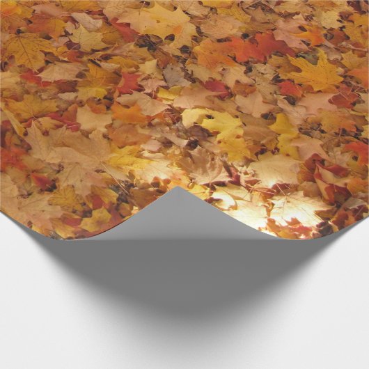 AUTUMN LEAVES PATTERN CADEAUPAPIER (Hoek)