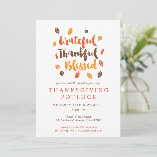 Autumn Leaves Typographic Thanksgiving Potluck Kaart (Staand voorkant)