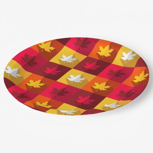 Autumn Maple laat helder patchwork over Papieren Bordje (Gekanteld)