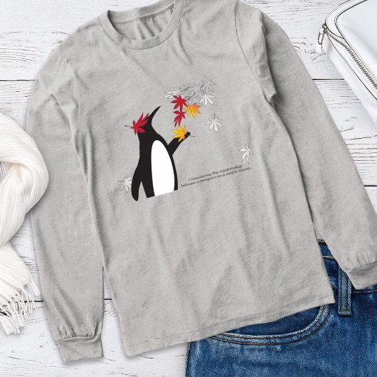 Autumn Maple Leaves en Cute Funny Penguin Tri-Blend Shirt