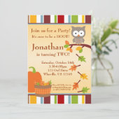 Autumn Owl and Pumpkin Birthday Party Invitation Kaart (Staand voorkant)