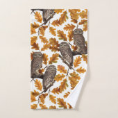 Autumn owls on cotton white bad handdoek (Handdoek)