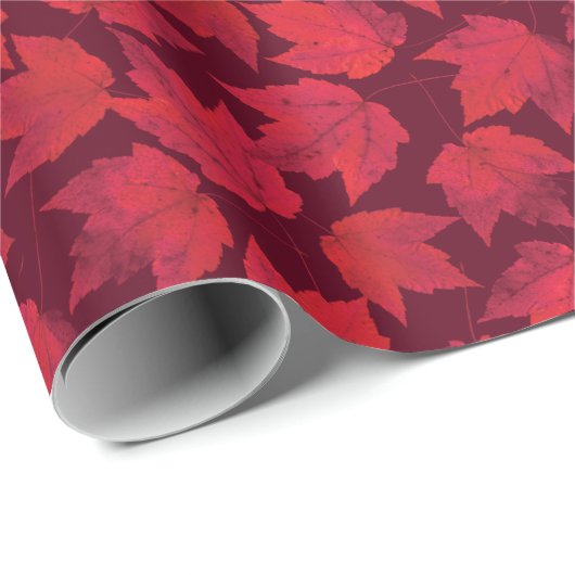 Autumn Red Maple Leaves Cadeaupapier (Rol Hoek)