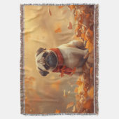 “Autumn Snuggles with Pugsy” Cute Autumn Pug Deken (Voorkant Verticaal)