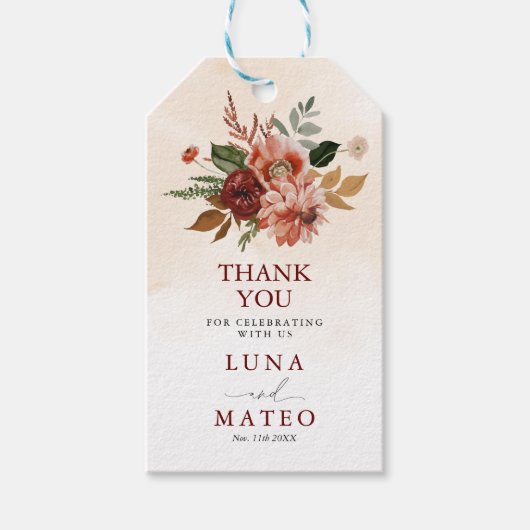 Autumn Terracotta en Burgundy Floral Wedding Cadeaulabel (Voorkant)