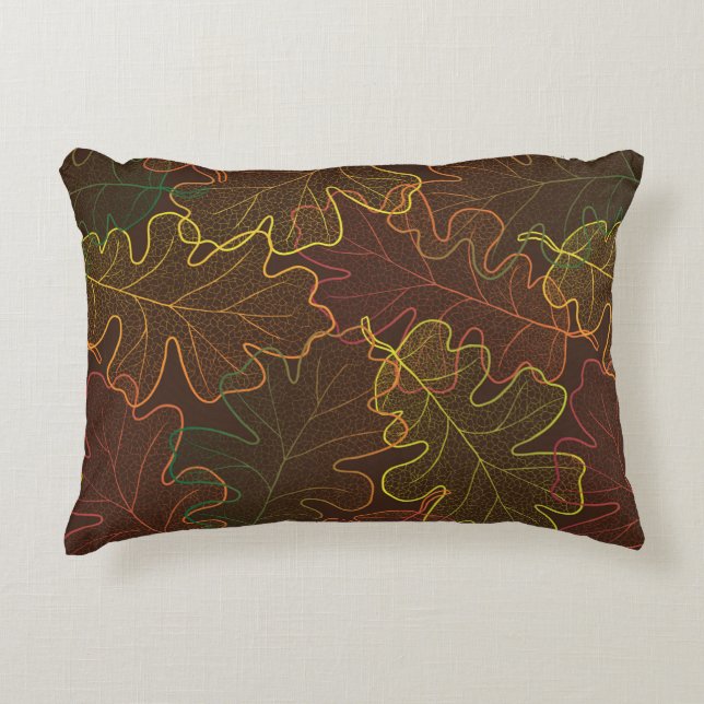 Autumn transparent oak leaves pattern background.  accent kussen (Voorkant)