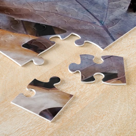 Autumn w/ gele paddenstoelen en bruine gestorven b legpuzzel (Zijkant)