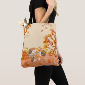 Autumn Whimsy: Egels in een gezellig bos Tote Bag (Dichtbij)