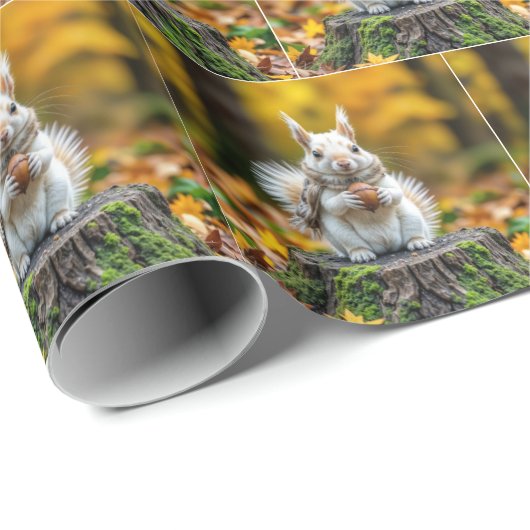Autumn White Squirrel On a Tree Stump Cadeaupapier (Rol Hoek)