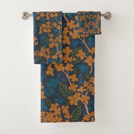 Autumn William Morris Style Pattern Bad Handdoek (Insitu)