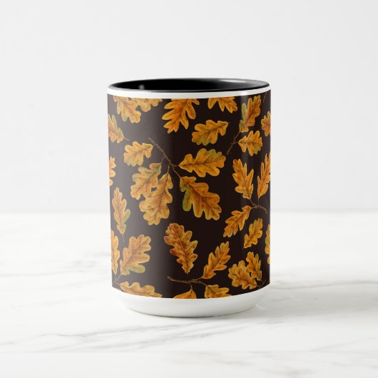 Autumnal eikenbladeren op donkerbruin mok (Midden)
