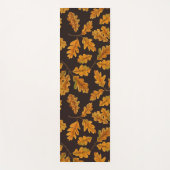 Autumnal eikenbladeren op donkerbruin yogamat (Voorkant)