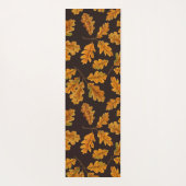 Autumnal eikenbladeren op donkerbruin yogamat (Achterkant)