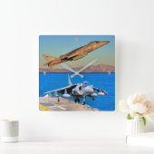 AV-8B HARRIER II VIERKANTE KLOK (Huis)