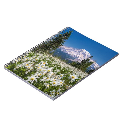 Avalanche lilies en Mount Rainier 2 Notitieboek (Linkerzijde)