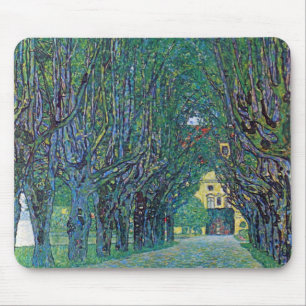 Avenue in Schloss Kammer Park door Gustav Klimt Muismat