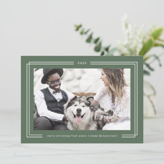AVERY Sage Green ingelijste koppels Foto Kerstmis Feestdagenkaart (Staand voorkant)