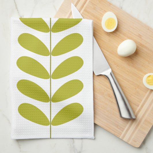 Avocado Green Flowers Retro Mid Century Modern Theedoek (Quarter Fold)