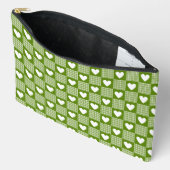 Avocado Green Gingham Heart Patch Plaid Etui (Open)