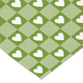Avocado Green Gingham Heart Patch Plaid Korte Tafelloper (Hoek)