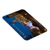 Avond in het "Administratiegebied" in Valencia. Magneet (Rechterzijde)