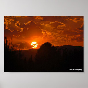 Avonds Landschap Bij Zonsondergang Poster