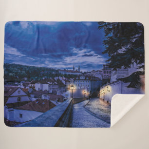 Avondstraat in Praag Sherpa Deken