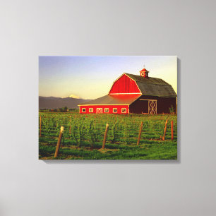 Avondzon op een schuur in Skagit, Washington Canvas Afdruk