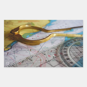 Avonturen beleven en bestemming zoeken op kompas. rechthoekige sticker