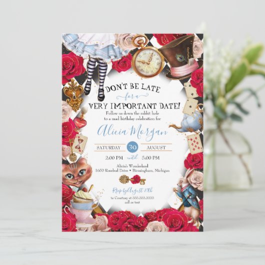 avonturen in Wonderland Mad Tea Party Birthday Kaart (Staand voorkant)