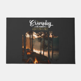 Avonturen met kamperen deurmat