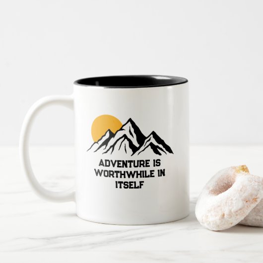 Avontuur is de moeite waard Mountain Wilderness Tweekleurige Koffiemok (Met donut)