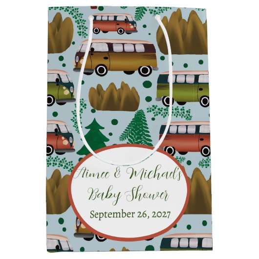 Avontuur wacht: Camper Baby Boy Shower Medium Cadeauzakje (Voorkant)