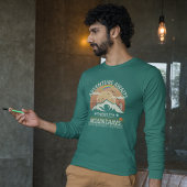 "Avontuur wacht-Ontdek de bergen" ontwerp T-shirt