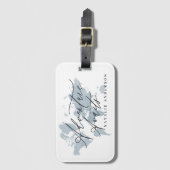 Avontuur wacht op blauwe waterverf wereldkaart bagagelabel (Voorkant (verticaal))