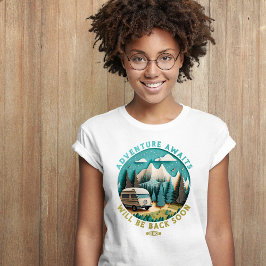 Avontuur wacht op Camping Van T-shirt