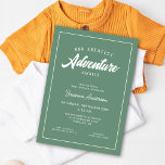 Avontuur wacht op Forest Green Baby shower Kaart<br><div class="desc">Deze baby shower-uitnodiging voor koppels bevat de tekst "Our Greatest Adventure Awaits" op een groene achtergrond van bossage. Met aangepaste tekst kunt u personaliseren met de naam van het paar. Dit is perfect voor uw rustieke of outdoor evenement.</div>