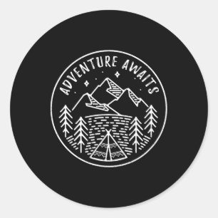 Avontuur wacht Retro zomerkamp tent shirt voor Ronde Sticker