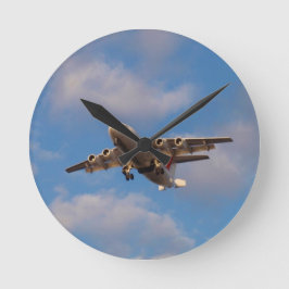 Avro RJ85 Jet Landt Ronde Klok