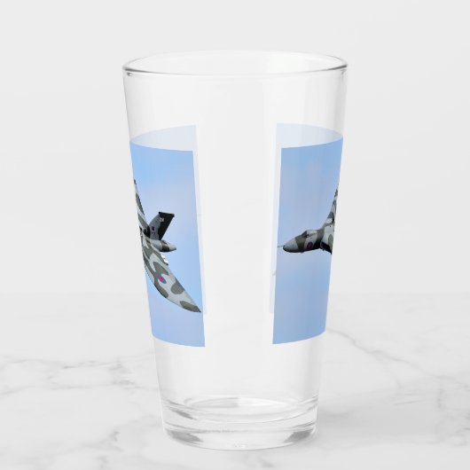 Avro Vulcan B.2 Glas (Links)