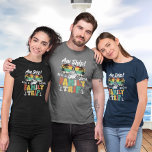 Aw schip Het is een familie schip op maat jaar T-shirt<br><div class="desc">Dit ontwerp kan op het gebied worden gepersonaliseerd dat door de foto en/of tekst te veranderen wordt verstrekt. Of het kan worden aangepast door te klikken deze Sjabloon personaliseert en dan de klik te kiezen om verdere optie aan te passen en de kleur van de achtergrond te schrappen of te...</div>